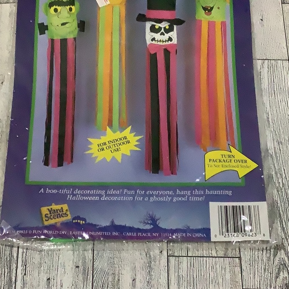 Vintage 1995 30” wacky windsock pumpkin - Picture 3 of 4